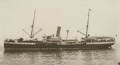 KPM historical photograph