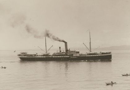 KPM historical photograph