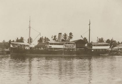 KPM historical photograph