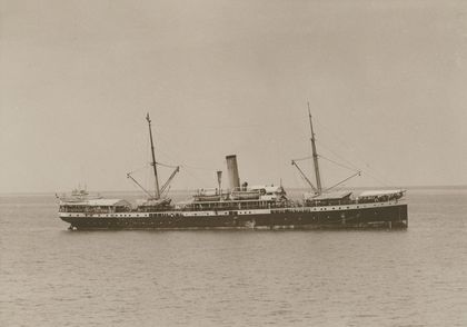 KPM historical photograph