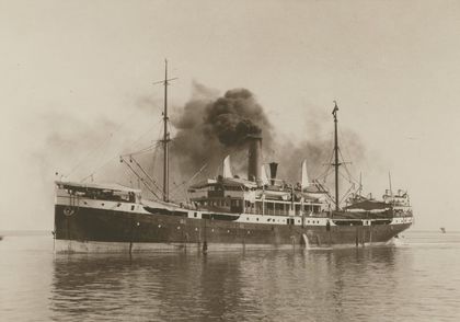 KPM historical photograph